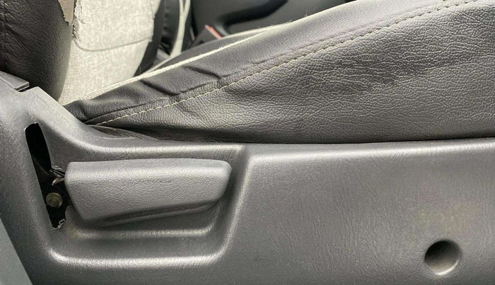 2019 Maruti Alto K10 VXI, Petrol, Manual, 33,487 km, Driver Side Adjustment Panel