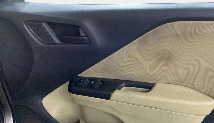 2014 Honda City 1.5L I-VTEC SV, Petrol, Manual, 71,224 km, Driver Side Door Panels Control