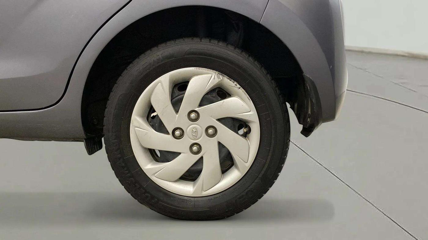2019 Hyundai NEW SANTRO SPORTZ CNG, CNG, Manual, 64,816 km, Left Rear Wheel