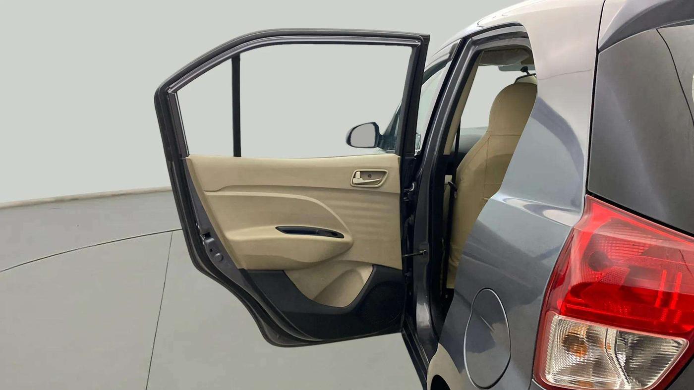 2019 Hyundai NEW SANTRO SPORTZ CNG, CNG, Manual, 64,816 km, LHS Rear Door