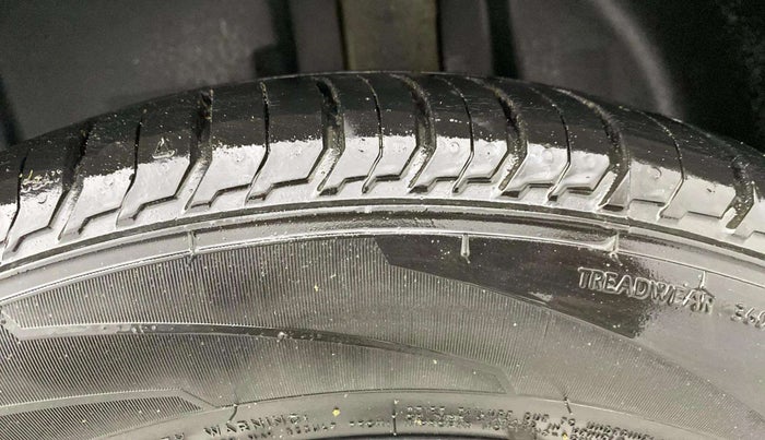 2022 Skoda SLAVIA STYLE 1.0L TSI AT, Petrol, Automatic, 19,051 km, Left Rear Tyre Tread