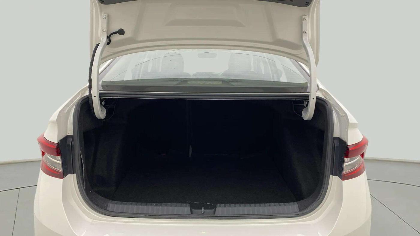 2022 Skoda SLAVIA STYLE 1.0L TSI AT, Petrol, Automatic, 19,051 km, Boot Open Zoomed View