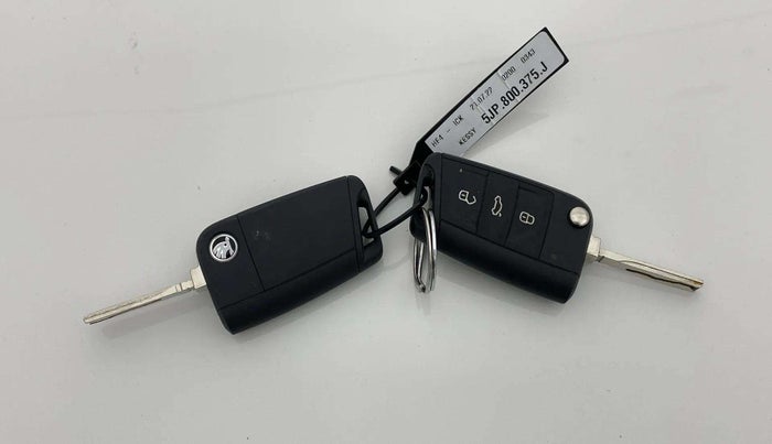 2022 Skoda SLAVIA STYLE 1.0L TSI AT, Petrol, Automatic, 19,051 km, Key Close Up