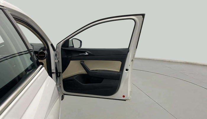 2022 Skoda SLAVIA STYLE 1.0L TSI AT, Petrol, Automatic, 19,051 km, RHS Front Door