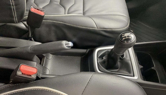 2020 Maruti Swift VXI, Petrol, Manual, 52,877 km, Gear Lever