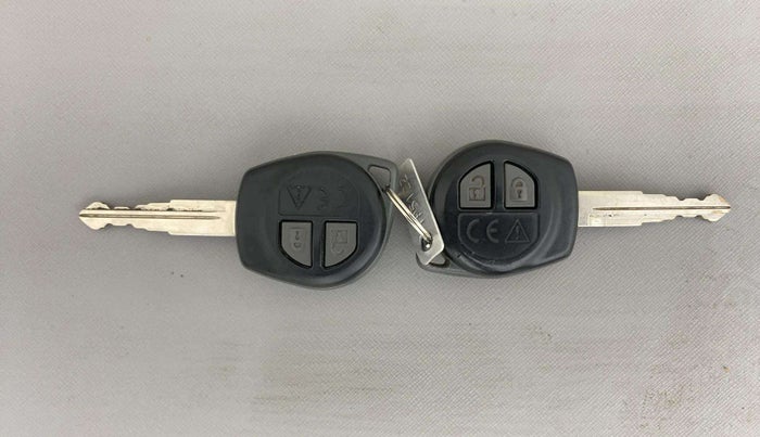 2020 Maruti Swift VXI, Petrol, Manual, 52,877 km, Key Close Up