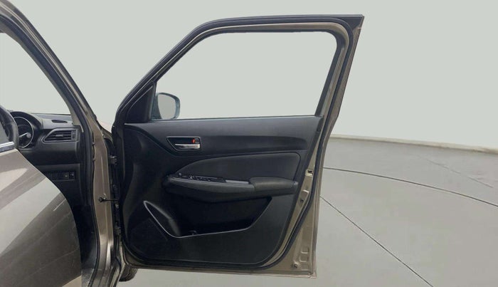 2020 Maruti Swift VXI, Petrol, Manual, 52,877 km, RHS Front Door