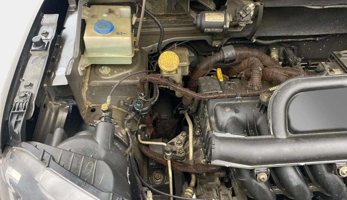2019 Renault Kwid RXT 1.0 AMT (O), Petrol, Automatic, 24,047 km, Engine View - Right