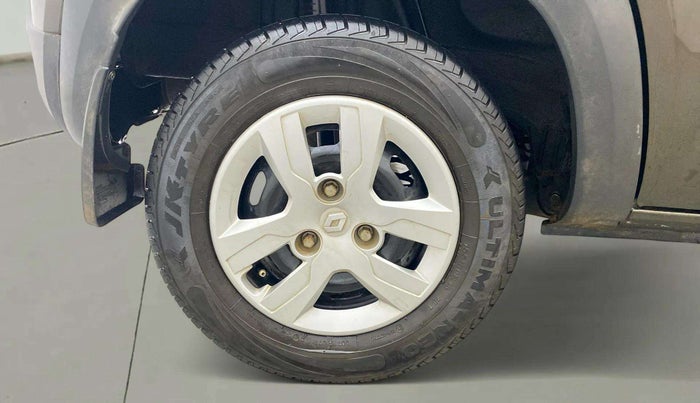 2019 Renault Kwid RXT 1.0 AMT (O), Petrol, Automatic, 24,047 km, Right Rear Wheel