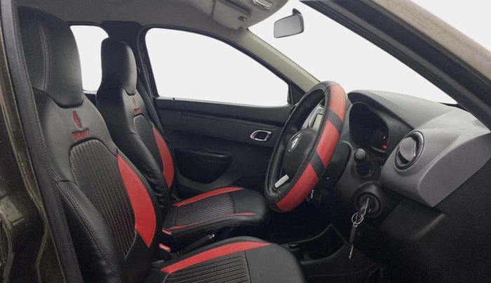 2019 Renault Kwid RXT 1.0 AMT (O), Petrol, Automatic, 24,047 km, Right Side Front Door Cabin