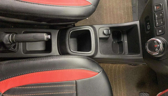2019 Renault Kwid RXT 1.0 AMT (O), Petrol, Automatic, 24,047 km, Gear Lever