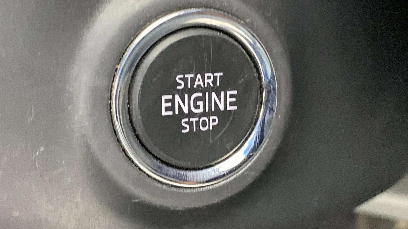 2021 Skoda KUSHAQ STYLE 1.0L TSI AT, Petrol, Automatic, 28,733 km, Keyless Start/ Stop Button