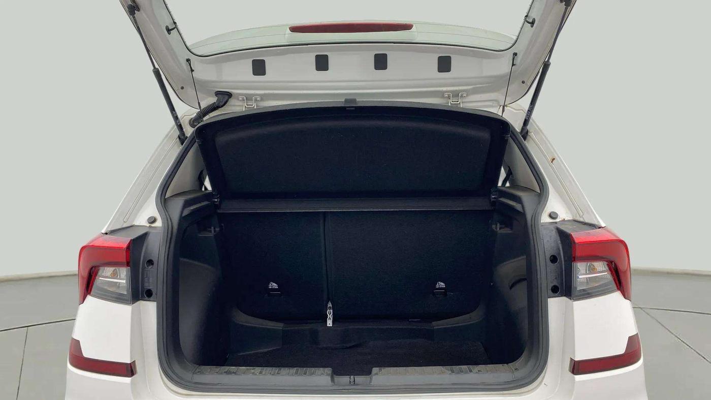 2021 Skoda KUSHAQ STYLE 1.0L TSI AT, Petrol, Automatic, 28,733 km, Boot Open Zoomed View