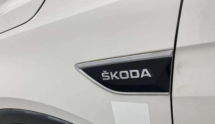 2021 Skoda KUSHAQ STYLE 1.0L TSI AT, Petrol, Automatic, 28,309 km, Left fender - Minor scratches
