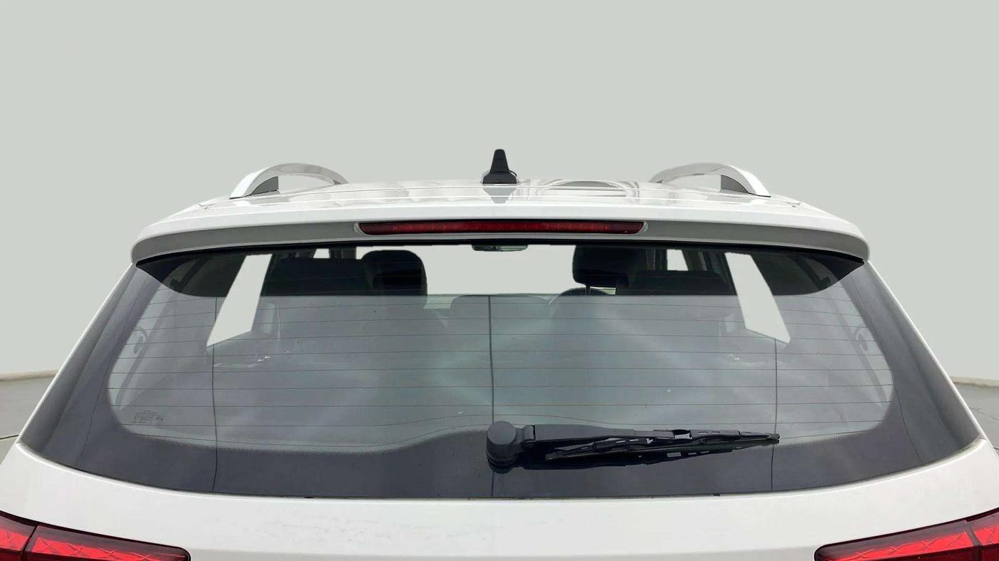 2021 Skoda KUSHAQ STYLE 1.0L TSI AT, Petrol, Automatic, 28,733 km, Rear Windshield
