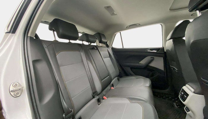 2021 Skoda KUSHAQ STYLE 1.0L TSI AT, Petrol, Automatic, 28,309 km, Right Side Rear Door Cabin