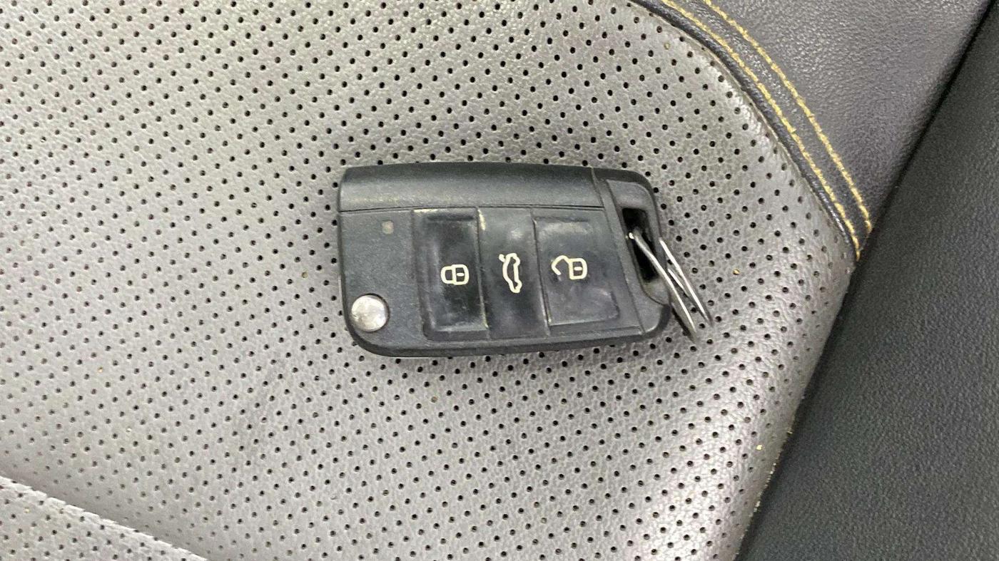2021 Skoda KUSHAQ STYLE 1.0L TSI AT, Petrol, Automatic, 28,733 km, Key Close Up