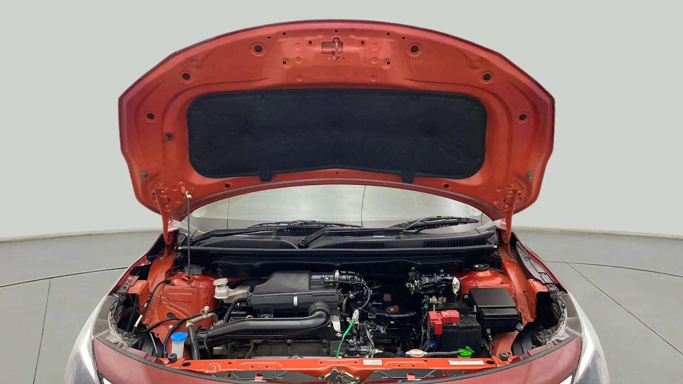 2022 Toyota Glanza V, Petrol, Manual, 35,711 km, Open Bonet