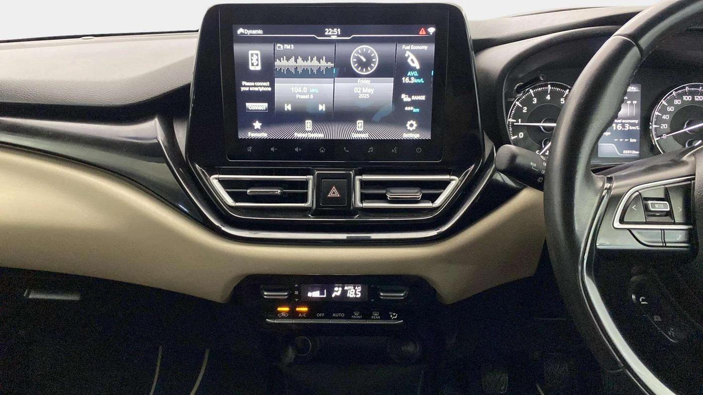 2022 Toyota Glanza V, Petrol, Manual, 35,711 km, Air Conditioner