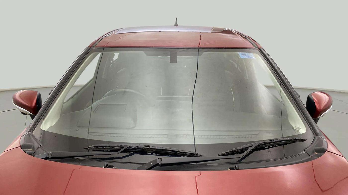 2022 Toyota Glanza V, Petrol, Manual, 35,711 km, Front Windshield