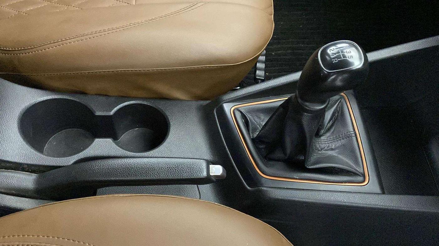 2016 Hyundai i20 Active 1.2 S, Petrol, Manual, 56,030 km, Gear Lever