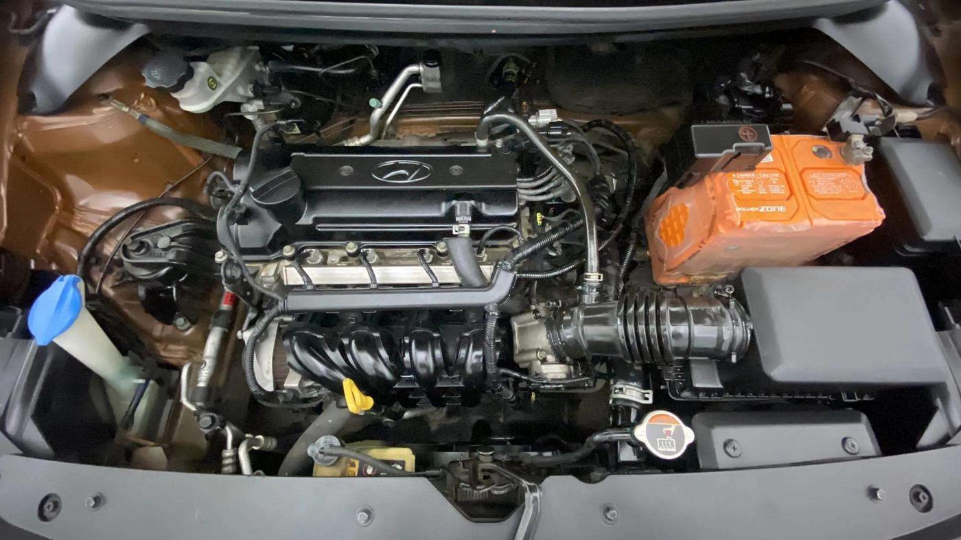 2016 Hyundai i20 Active 1.2 S, Petrol, Manual, 56,030 km, Engine View