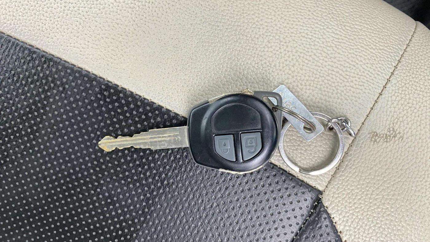 2018 Maruti Wagon R 1.0 VXI OPT, Petrol, Manual, 72,461 km, Key Close Up