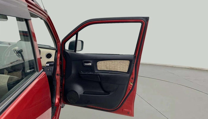 2018 Maruti Wagon R 1.0 VXI OPT, Petrol, Manual, 72,230 km, RHS Front Door