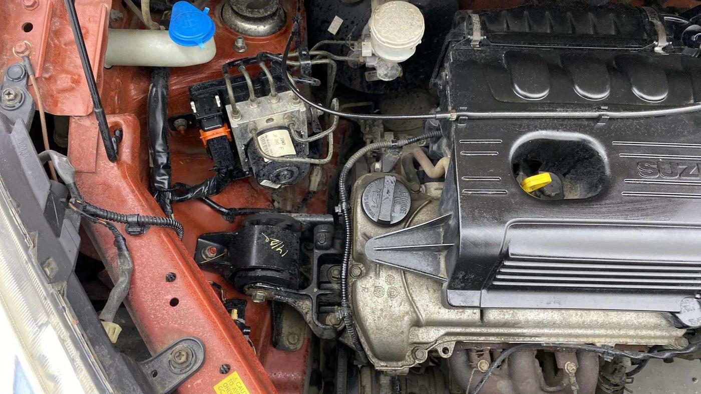 2018 Maruti Wagon R 1.0 VXI OPT, Petrol, Manual, 72,461 km, Engine View - Right