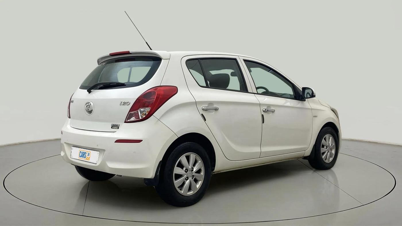 2014 Hyundai i20 ASTA 1.2, Petrol, Manual, 78,545 km, Right Back Diagonal