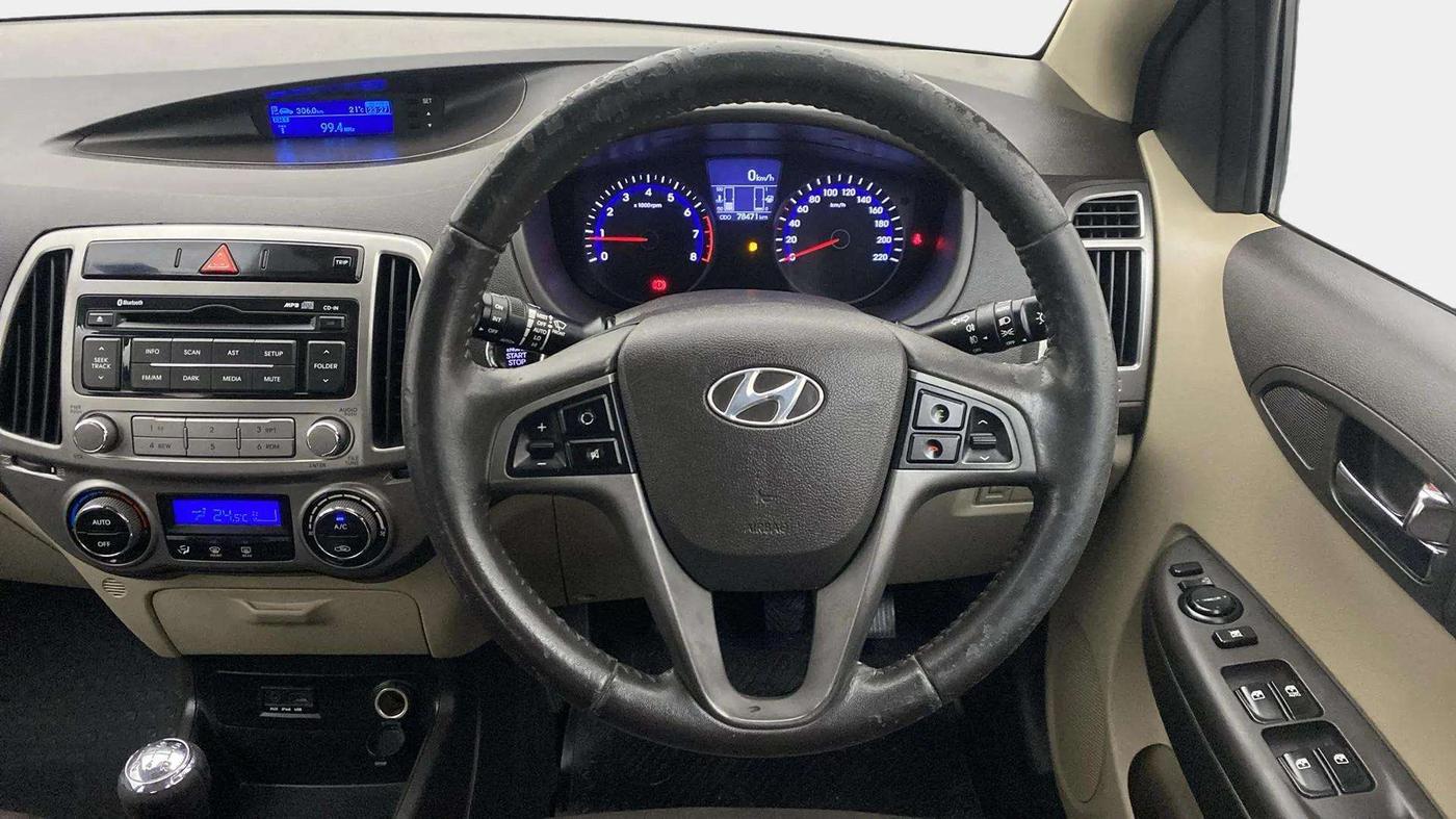 2014 Hyundai i20 ASTA 1.2, Petrol, Manual, 78,545 km, Steering Wheel Close Up