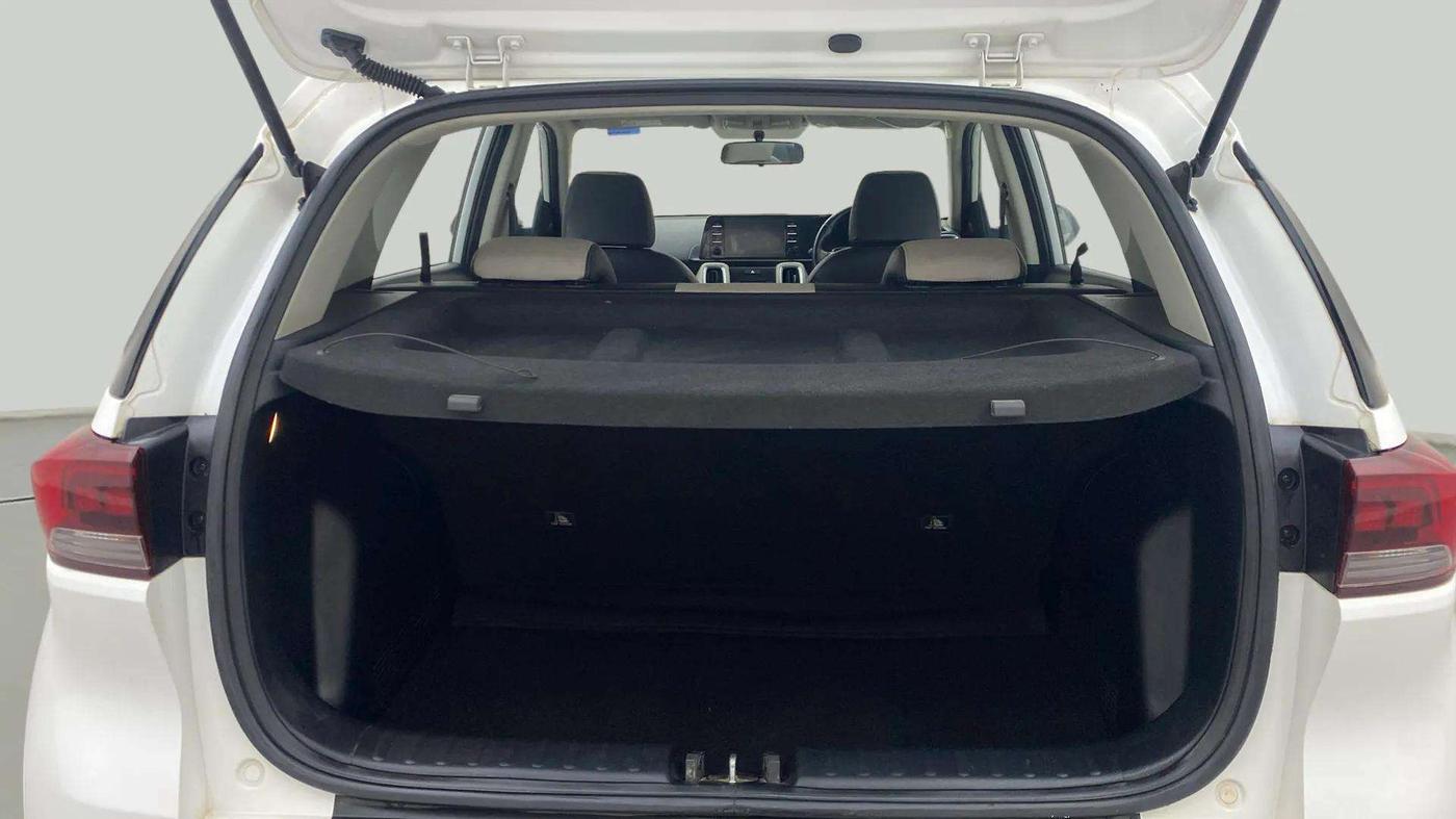 2020 KIA SONET HTX 1.5, Diesel, Manual, 53,682 km, Boot Open Zoomed View