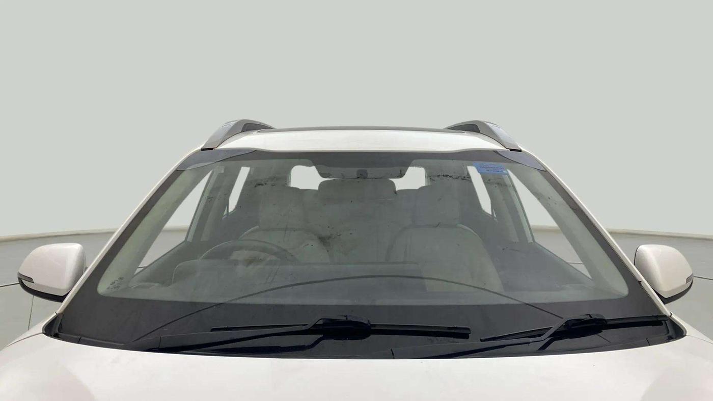 2020 KIA SONET HTX 1.5, Diesel, Manual, 53,682 km, Front Windshield