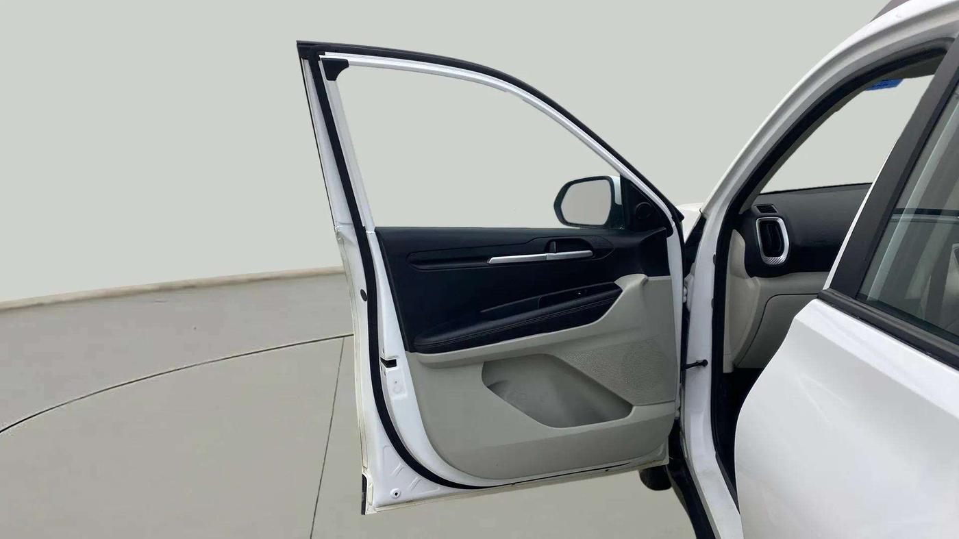 2020 KIA SONET HTX 1.5, Diesel, Manual, 53,682 km, LHS Front Door