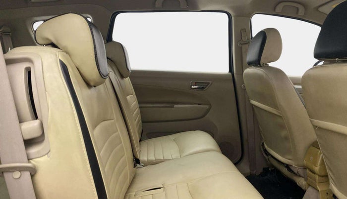 2017 Maruti Ertiga VXI, Petrol, Manual, 27,099 km, Right Side Rear Door Cabin