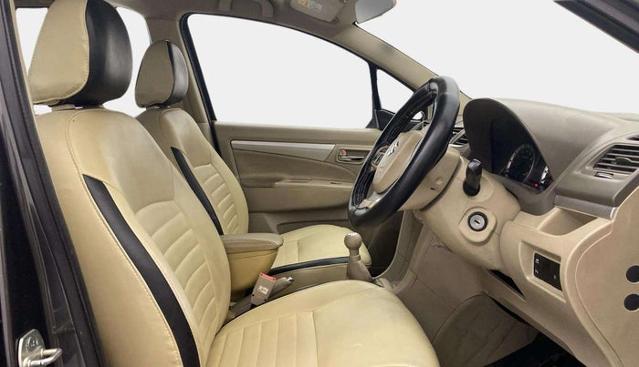 2017 Maruti Ertiga VXI, Petrol, Manual, 27,099 km, Right Side Front Door Cabin