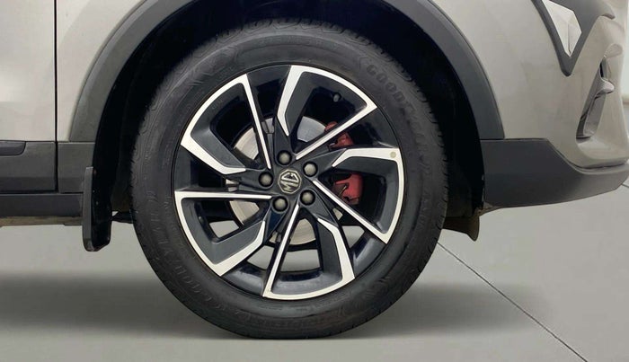 2022 MG ASTOR SHARP 1.3 TURBO AT, Petrol, Automatic, 20,392 km, Right Front Wheel