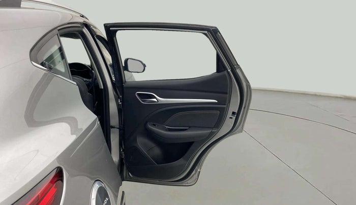 2022 MG ASTOR SHARP 1.3 TURBO AT, Petrol, Automatic, 20,392 km, RHS Rear Door