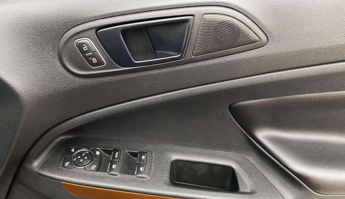 2021 Ford Ecosport TITANIUM 1.5 SPORTS(SUNROOF) PETROL, Petrol, Manual, 68,600 km, Driver Side Door Panels Control