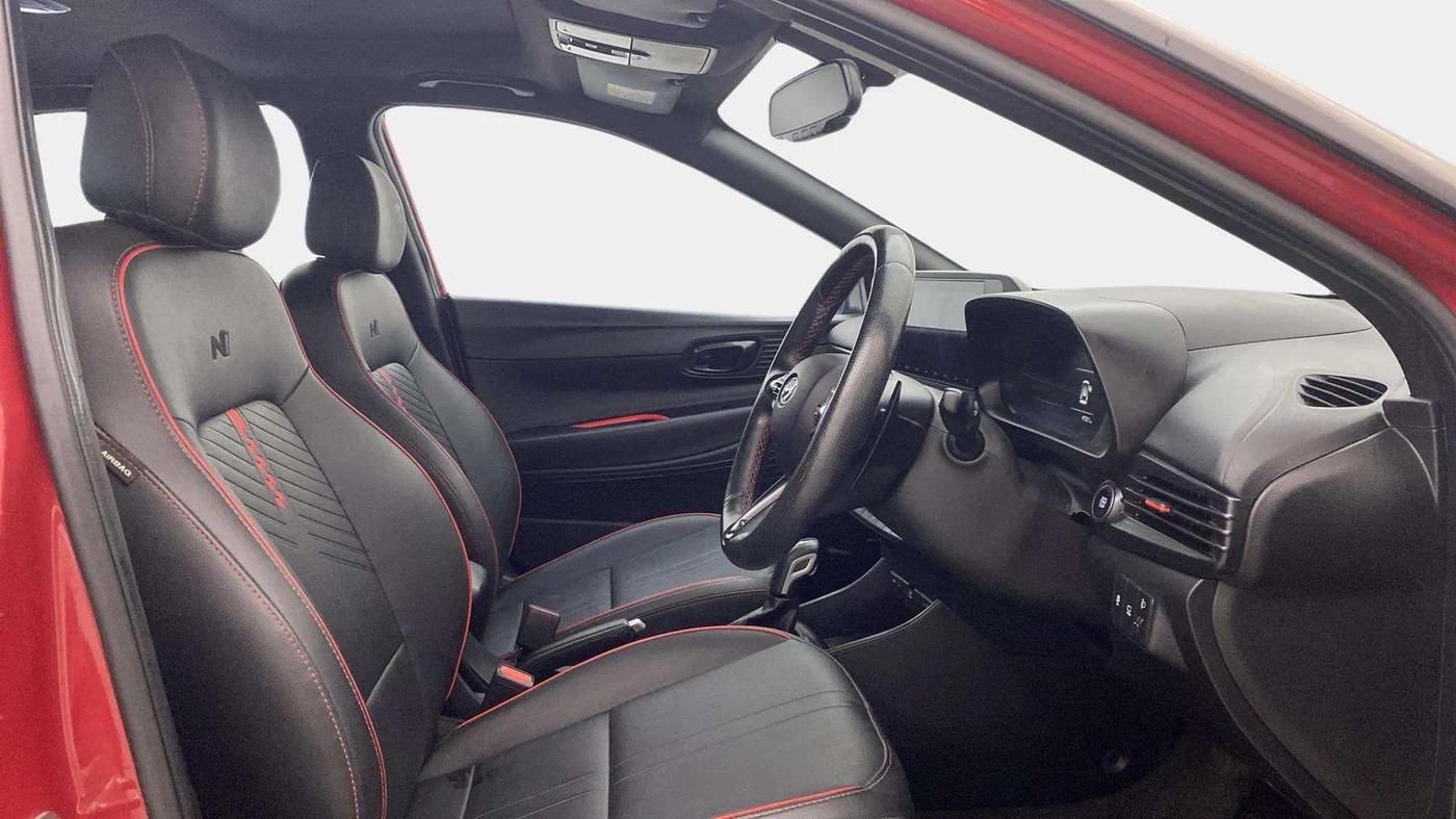 2022 Hyundai NEW I20 N LINE N8 1.0 TURBO GDI DCT DUAL TONE, Petrol, Automatic, 47,398 km, Right Side Front Door Cabin