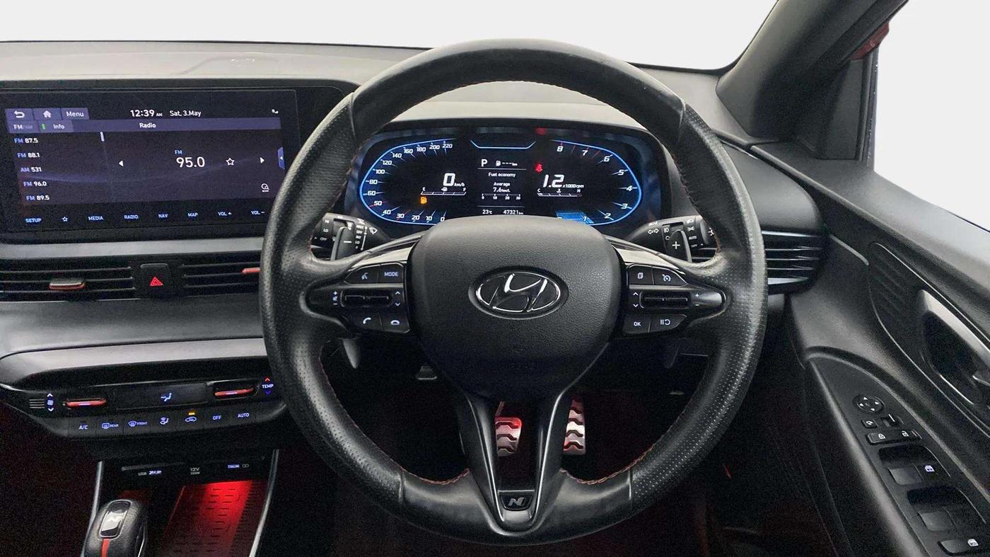 2022 Hyundai NEW I20 N LINE N8 1.0 TURBO GDI DCT DUAL TONE, Petrol, Automatic, 47,398 km, Steering Wheel Close Up