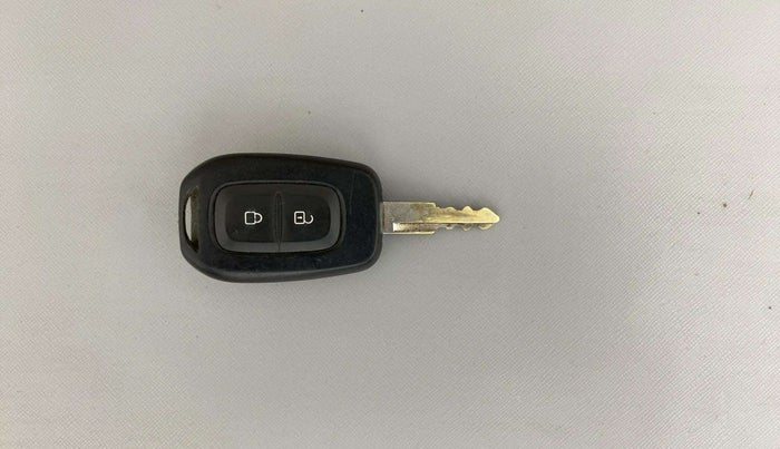 2021 Renault Kwid CLIMBER 1.0 (O), Petrol, Manual, 55,095 km, Key Close Up