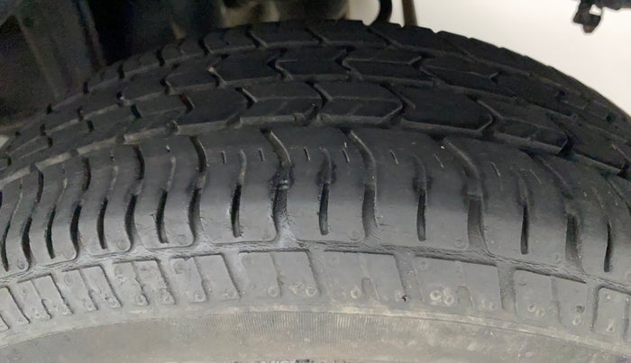 2016 Maruti Alto K10 VXI (O), Petrol, Manual, 97,021 km, Left Rear Tyre Tread