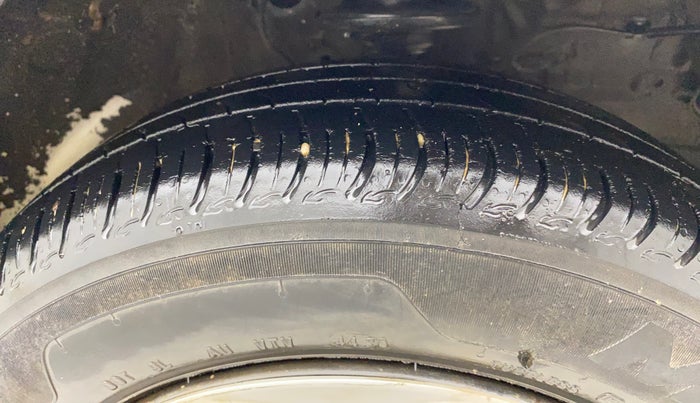 2020 Maruti S PRESSO VXI PLUS AMT, Petrol, Automatic, 38,749 km, Right Front Tyre Tread