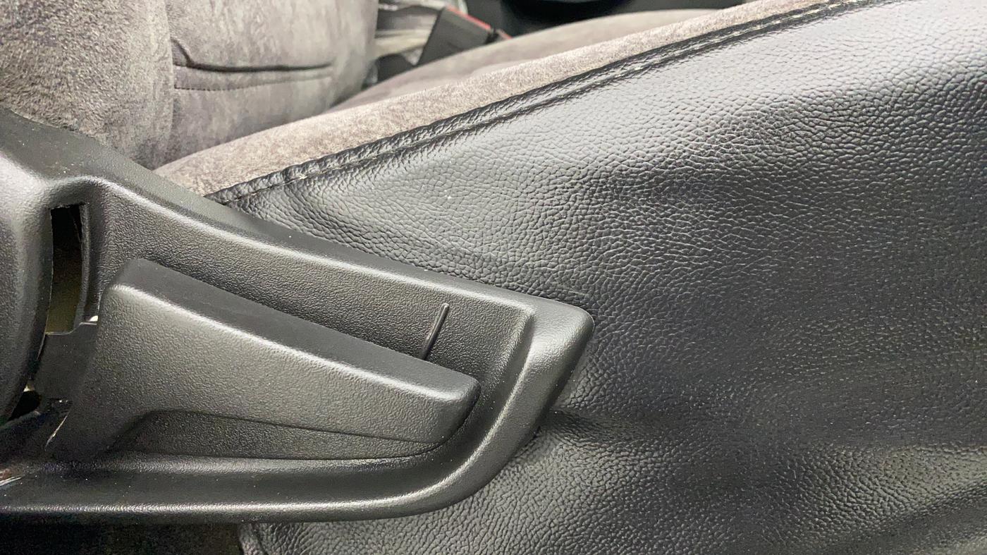2020 Maruti S PRESSO VXI PLUS AMT, Petrol, Automatic, 38,749 km, Driver Side Adjustment Panel