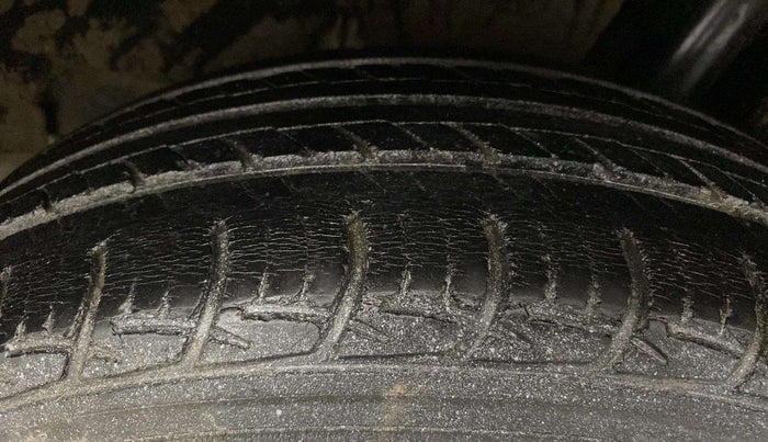 2018 Maruti Baleno DELTA PETROL 1.2, Petrol, Manual, 67,393 km, Left Rear Tyre Tread