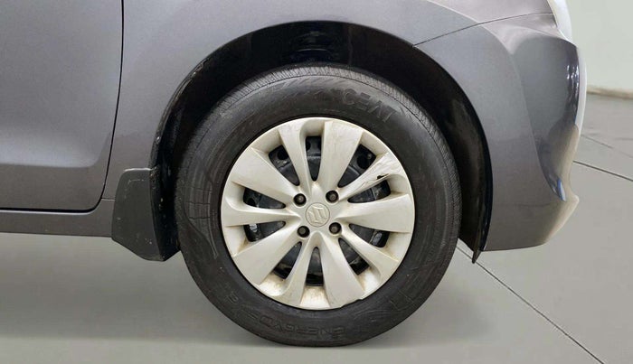 2018 Maruti Baleno DELTA PETROL 1.2, Petrol, Manual, 67,393 km, Right Front Wheel