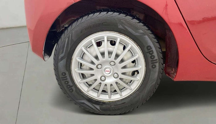 2018 Hyundai Eon ERA +, Petrol, Manual, 28,501 km, Right Rear Wheel