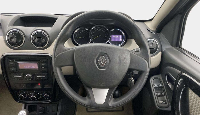 2015 Renault Duster 110 PS RXL DIESEL, Diesel, Manual, 65,258 km, Steering Wheel Close Up