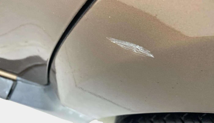 2015 Renault Duster 110 PS RXL DIESEL, Diesel, Manual, 65,258 km, Left quarter panel - Slightly dented